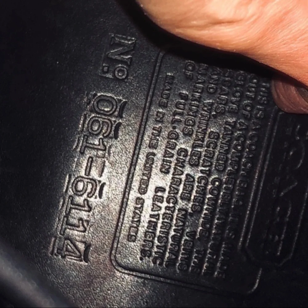 Coach vintage black leather Chelsea saddle bag